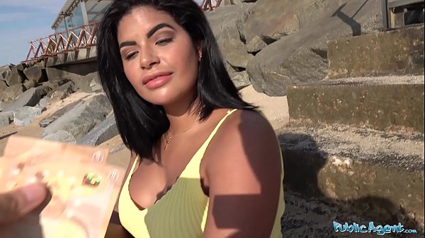 Play MP4 - Public Agent A Blind date for Latina with huge natural boobs