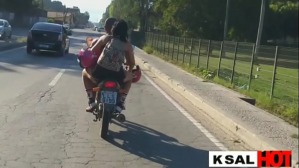 Play MP4 - Entramos na comunidade pra visitar um amigo e fizemos muita putaria e varios videos - Videos completos no RED