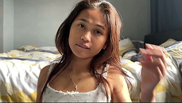 Cute 18yo Teen Deepthroat Challenge – Dildo Disappears Completely in Her Mouth