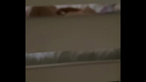 Play MP4 - me espia mientras me tocaba y me hizo venirme