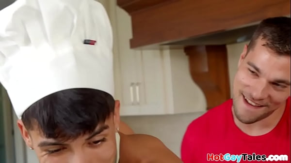 Sixpack Latin jock deepthroats and rides unsaddled dick 