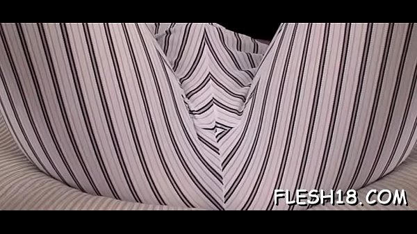 10-pounder engulfing amateur home porn 