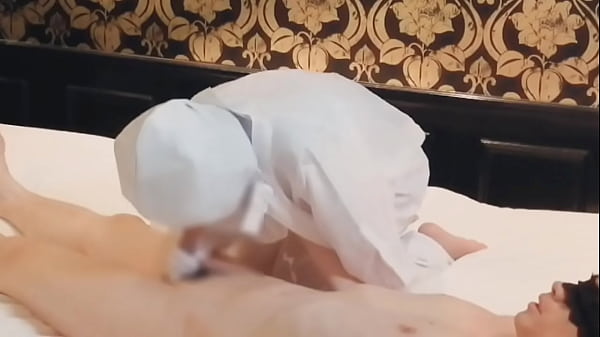 半導体製造工場勤務の巨乳人妻検査員の彼女が僕のペニスを手コキ、フェラチオして精液を搾り取る。home made amateur 個人撮影 kawasaki jk 