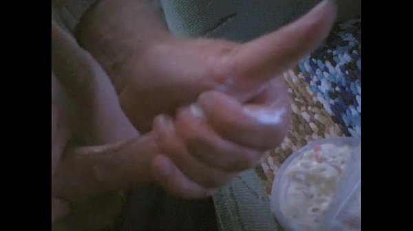 Play MP4 - 01 Nudelsalat mit Sahne CLIP0434&period;MP4 2014-07