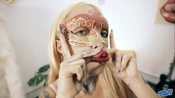 Play MP4 - Petite Babe Has Huge Bimbo Lips and Huge Puffy Pussy Lips&excl; Plus a ROUND ASS&excl;