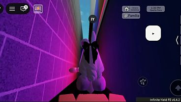 Procuro algu&eacute_m para me foder no roblox