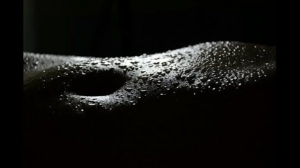 Ogigia project is a masturbator that synchronizes pornos videos and is the first sexual video game that the penis controls the joystick