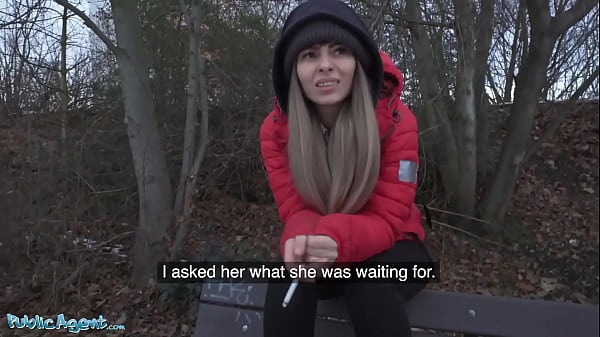 Public agent cheating wife goes and screws a stranger