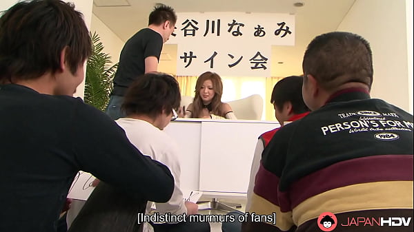 Play MP4 - Provocative Japanese tart squirts while her snatch is teased