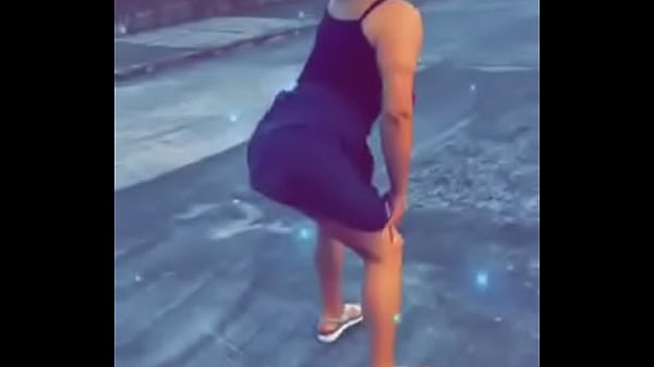 Play MP4 - Trans na rua