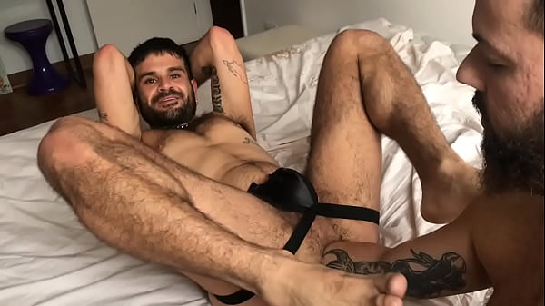 Play MP4 - Andremedeirosmartins entrevista Fernando Brutto enquanto o Fista&period; Trechos escolhidos&period;