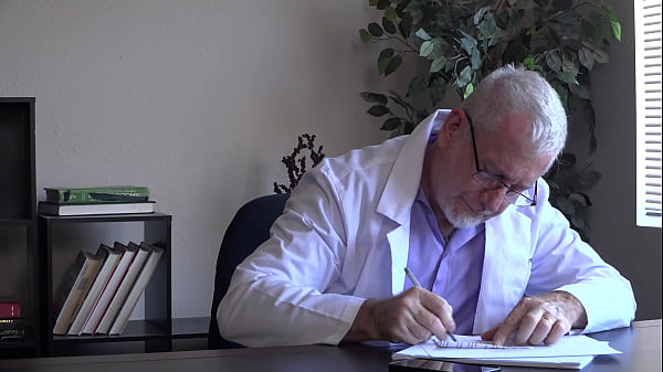 Nonton Hot Bbw Nurse Aurora Rainbow Samples A Hard Cock Jm1299 thumbnail