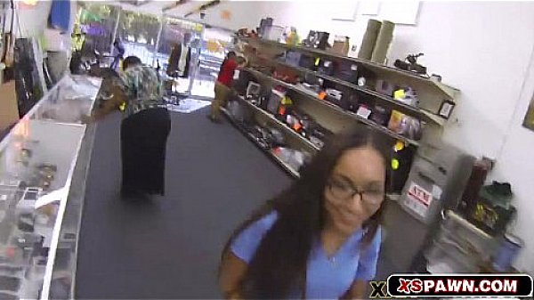 Nonton Sexy Hottie Babe Willing To Give Everything For Cash thumbnail