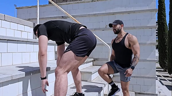 Play MP4 - Hot Sport in my Ass