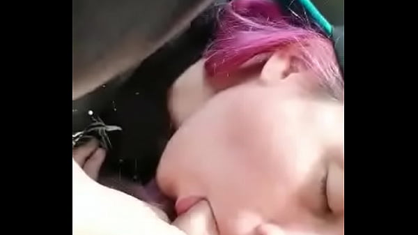 Girl gives_road head pt 2