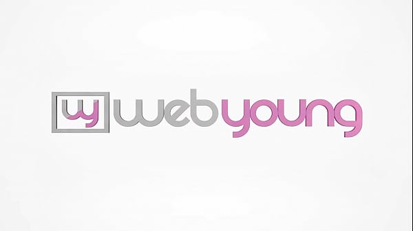 Nonton Alone At Last! thumbnail