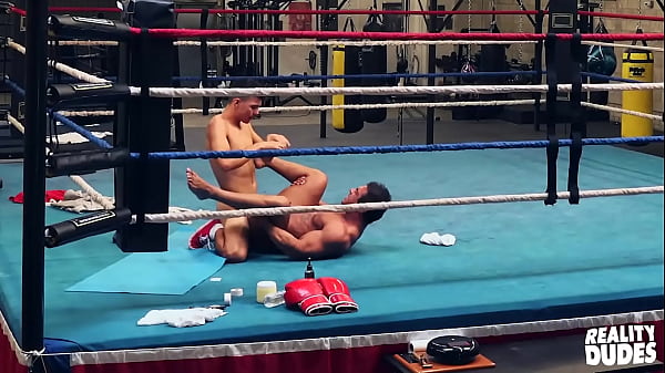 Reality dudes - Dudes in public 37 boxing ring 