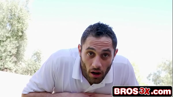 Play MP4 - Hot Wife Shagged By Golf Instructor Behind Husband's Back - Rachel Starr