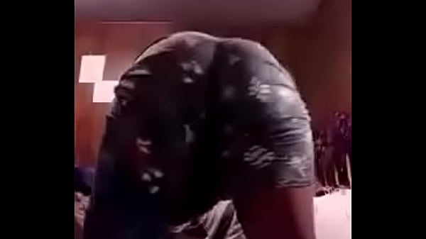 Play MP4 - Young black thick ebony twerking&period;&period;&period;