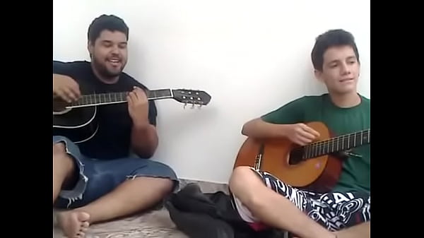 Ac&uacute;stico do Baratas Gr&aacute;vidas - Fam&iacute;lia do C 