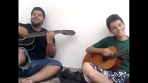 Ac&uacute;stico do baratas gr&aacute;vidas fam&iacute;lia do c