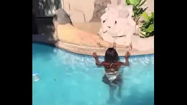 Nonton Brunnet thumbnail