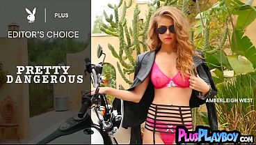 Nonton Sexy Girls Exposed Amazing Bodies After Passion Striptease Session thumbnail