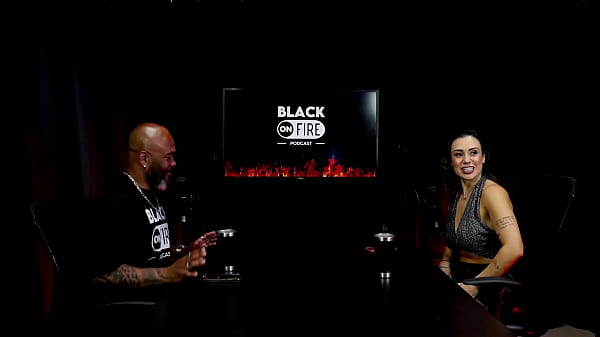 N&atilde;o gosta de pau grande s&oacute; fica pelada em casa tenho brinquedos sexuais e o squirting taluane boom watch sheer red