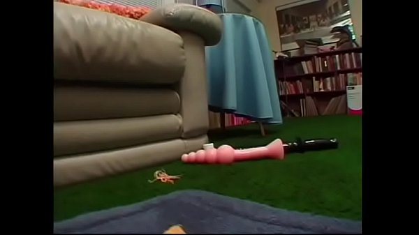 Play MP4 - Horny pilot of the chocolate runway explains redhaired cutie Vantasia that anal sex is able to bring pleasure to women