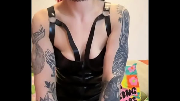 If this turns you on you have to send &pound;5