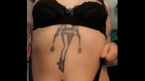 goth_tattoo babe Shelby showing off amazingass and tits
