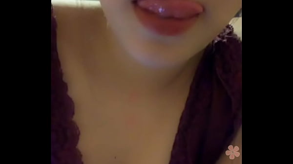 em diễm lần đầu_live