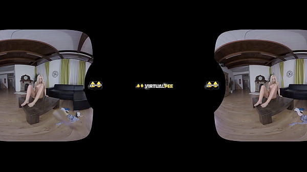 Virtualpee slutty babe gapes her pussy and pisses for you