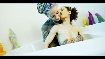 Extreme Fisting &Prolapse in Bathtub - Massive Squirt & ATM Play 