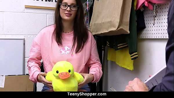 Tattooed babe stole from shop and got caught by security guard now it's time for raw sex session