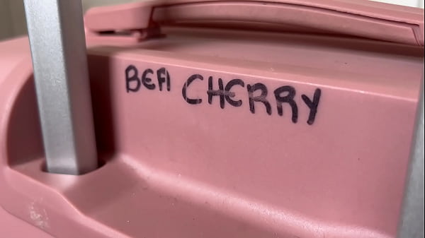 Nonton O Safado Socou A Rola No Meu Cuzinho Antes De Viajar thumbnail