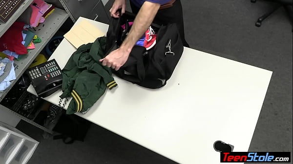 Busty teen shoplifter Indica Flower committed to do anything_to avoid_jail