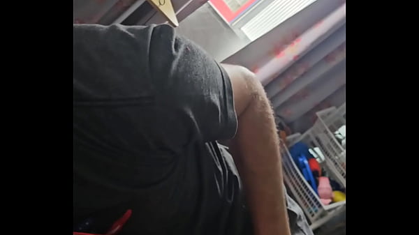 Comigo nunca vai faltar amor e se faltar n&oacute;s fazemos 