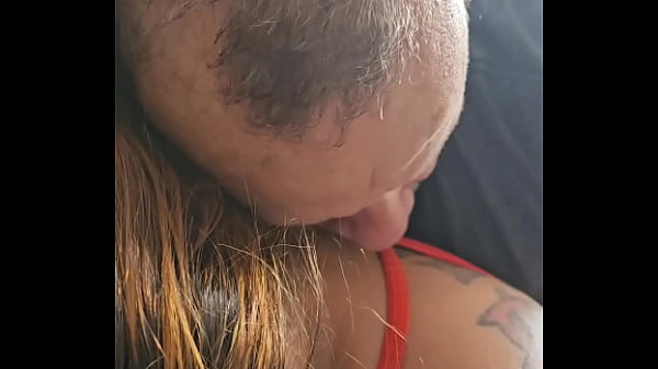 Comigo nunca vai faltar amor e se_faltar nós fazemos