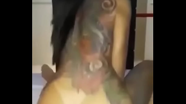 Nonton Il Pleut Comme Vache thumbnail