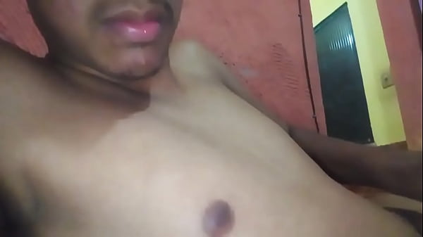 Play MP4 - Pau e o cuzinho na cam