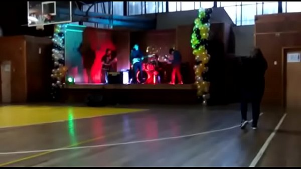 Temporalgives cock to the LIZH