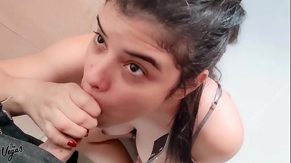 Hiding out to suck some cock she just can't resist