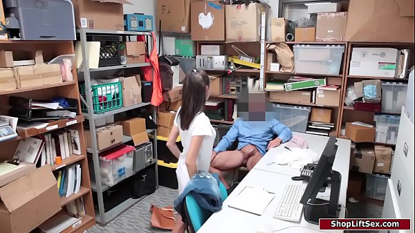 Lucky officer bangs_hot teen shoplifter