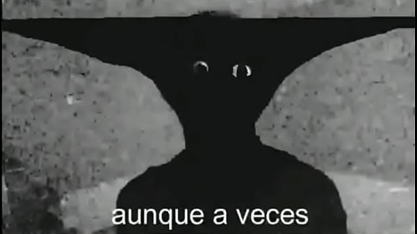 Mujer en le hecha cum (jajaja chiste de cum) en la face por sorra (jaja se lo merece por sorra)