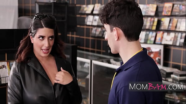 Milf shows up to a store & fucks the employee 