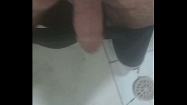 Nonton Sem Dinheiro N&atilde;o Arrumo Uma Mulher Pra Arrancar O Leite Acumulado thumbnail