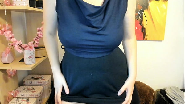 Italian stepmom makes you wank your hard little cock while farting like never before