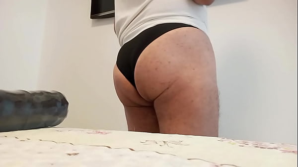 Eu Adoro enfiar consolo grosso_grande_igual uma rola de cavalo_que delícia