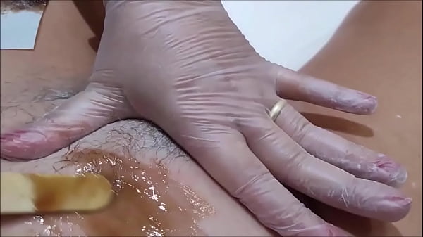 Play MP4 - Hairy or Naked&quest;